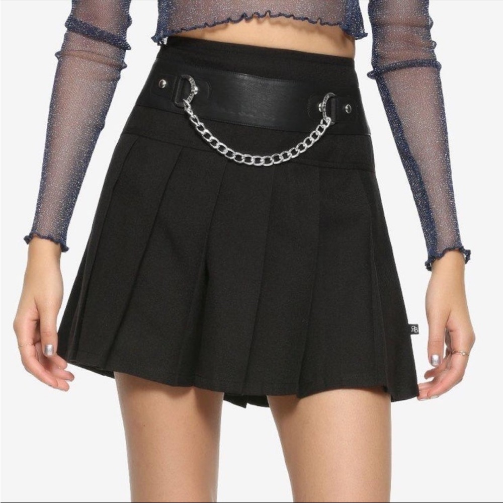 Royal Bones By Tripp Chain Pleated Skirt